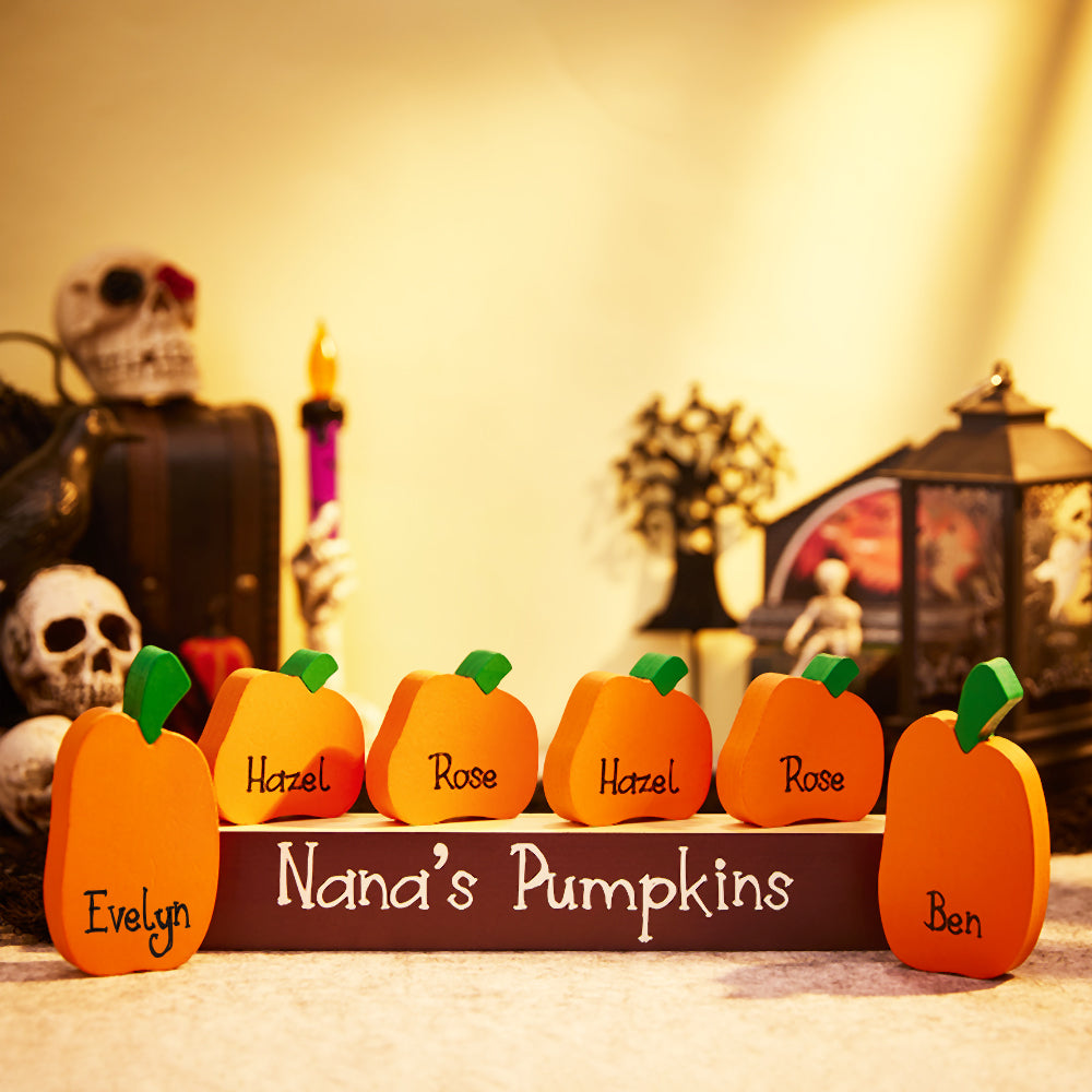 Adornos de calabaza con nombre personalizado y base de madera – Regalo de Halloween personalizado