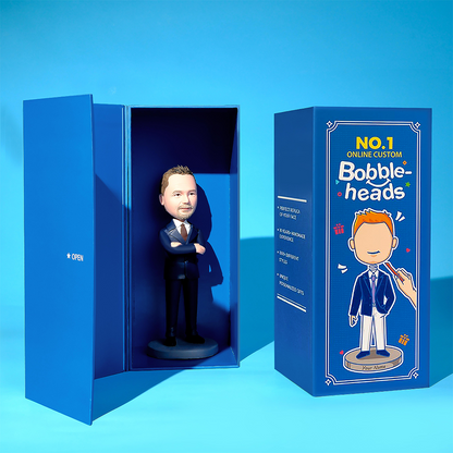 MadeMine Business Mogul bobblehead met gepersonaliseerde tekst en gedetailleerd gezicht, figuur met stropdas en zakelijke kleding