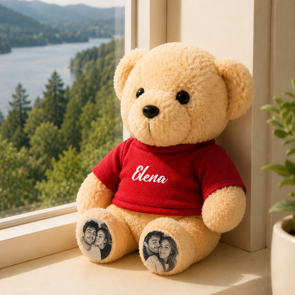 Custom personalized teddy bear by MadeMine, soft plush toy with a custom name, ideal for heartfelt gift-giving.