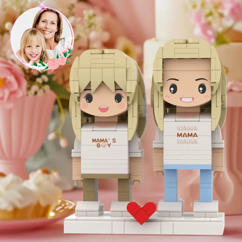 Mini Brick Custom Mommy & Son editie van MadeMine, gepersonaliseerd cadeau met twee kleine brick beelden op een witte achtergrond