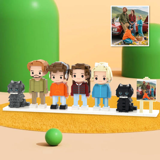  Cute Brick Figures of 4 People and 2 Cats 