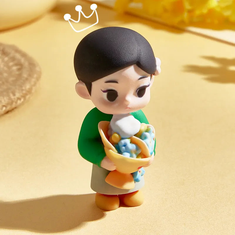 Custom 3D mini desk figure from MadeMine, featuring a personalized office figurine based on your photo, made in 10 business days.