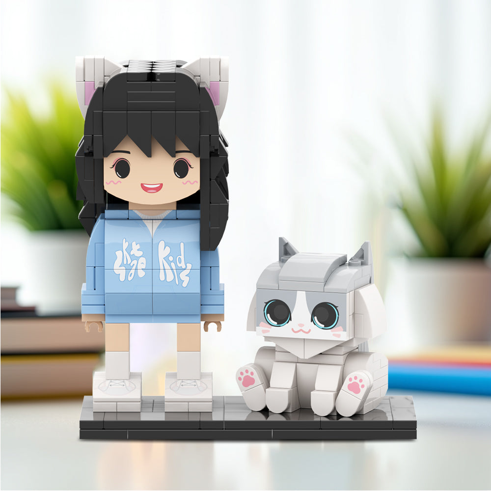 Persoonlijke MadeMine full-body brick figuur met kat, uniek cadeau, gedetailleerde miniatuur van persoon en kat.