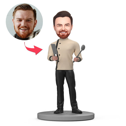 MadeMine Five Star Chef en gereedschap bobblehead met gegraveerde tekst, gedetailleerde keramische pop met keukengerei en chefkleding