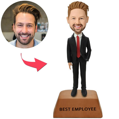 MadeMine werknemersbeker met rode strop, mannelijke executive bobblehead op een basis, zakelijk geschenk, gedetailleerd en kleurrijk
