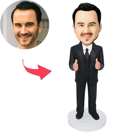 Gepersonaliseerde MadeMine bobblehead met gegraveerde tekst, vrolijk en gedetailleerd beeld van een unieke bobblehead.