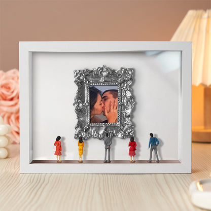 Personalized couple's gift by MadeMine featuring a miniature museum with spotlights and a white frame, perfect for her.