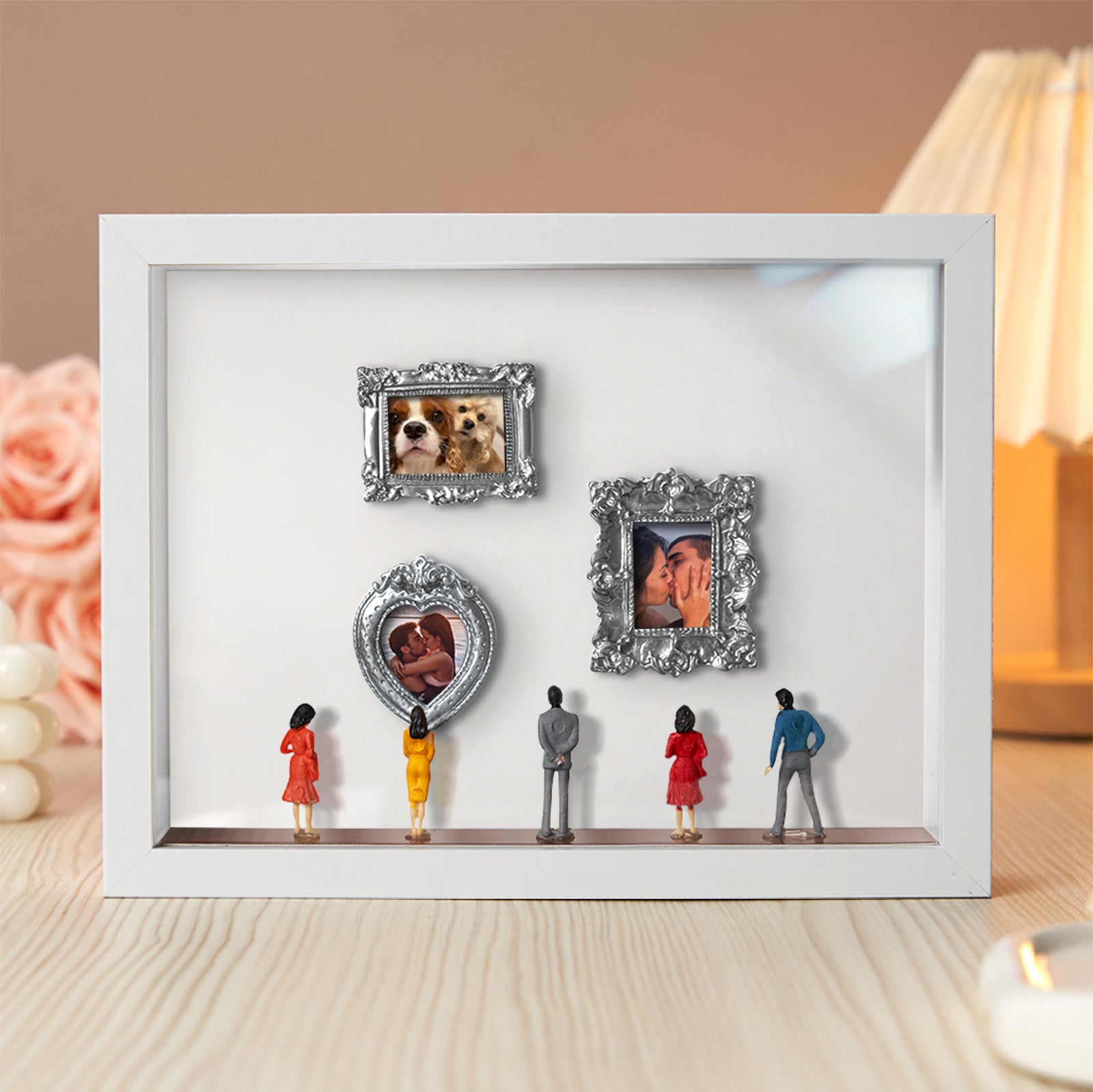 Miniature personalized couple's gift with white frame, featuring spotlights and Museum of Us design by MadeMine.