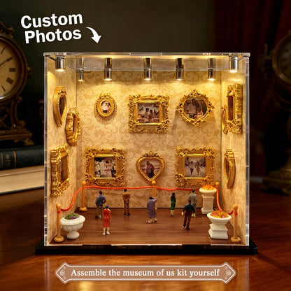 MadeMine Museum of Us transparent mini DIY museum kit, personalized gift with miniature display and customizable elements.