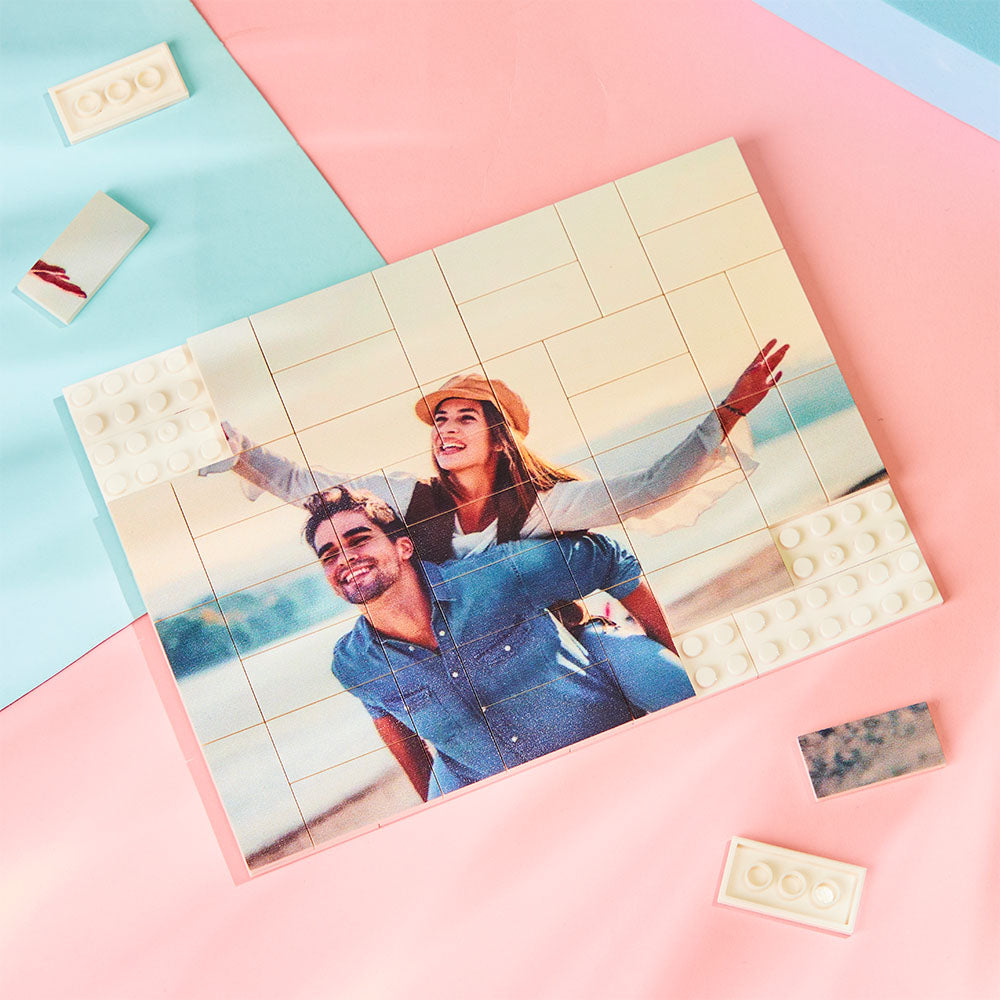 Persoonlijk bouwsteenpuzzel van MadeMine met foto, geschikt als cadeau voor vader, met kleurrijke blokken en gepersonaliseerde afbeelding