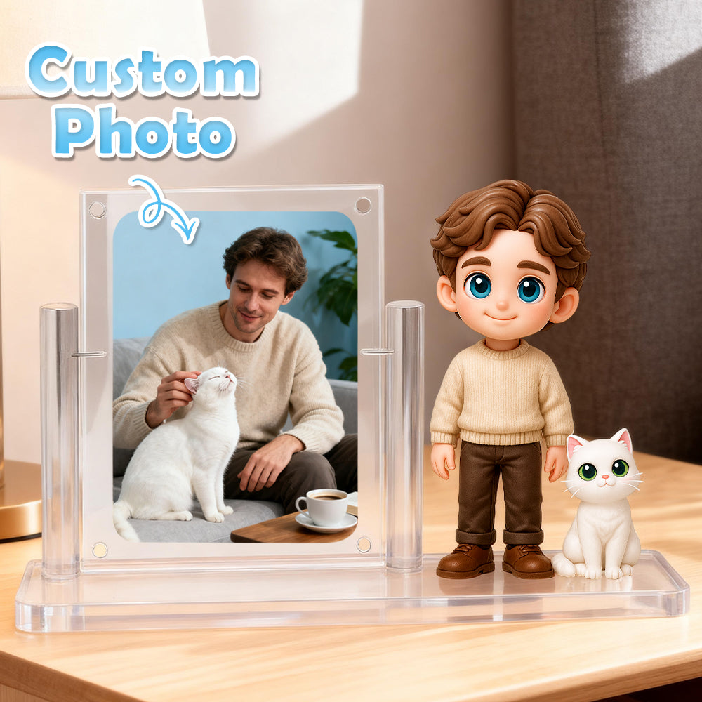 Custom 3D mini figure of a person made from eco-resin, detailed keepsake sculpture by MadeMine.