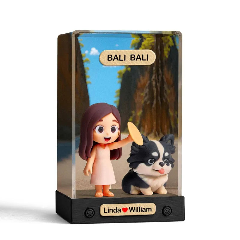 MadeMine 3D mini figure in acrylic display box, personalized gift featuring a single person, ideal for custom keepsakes.