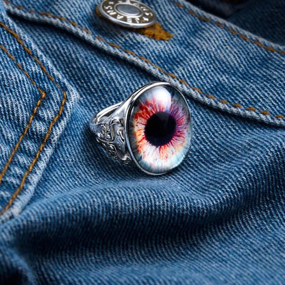 MadeMine adjustable eyeball ring with detailed eyeball design, perfect spooky Halloween gift for him, novelty ring accessory.