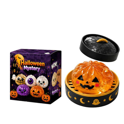 MadeMine Halloween squishy toy in spooky style, soft and squeezable with a creepy Halloween design, perfect for stress relief.